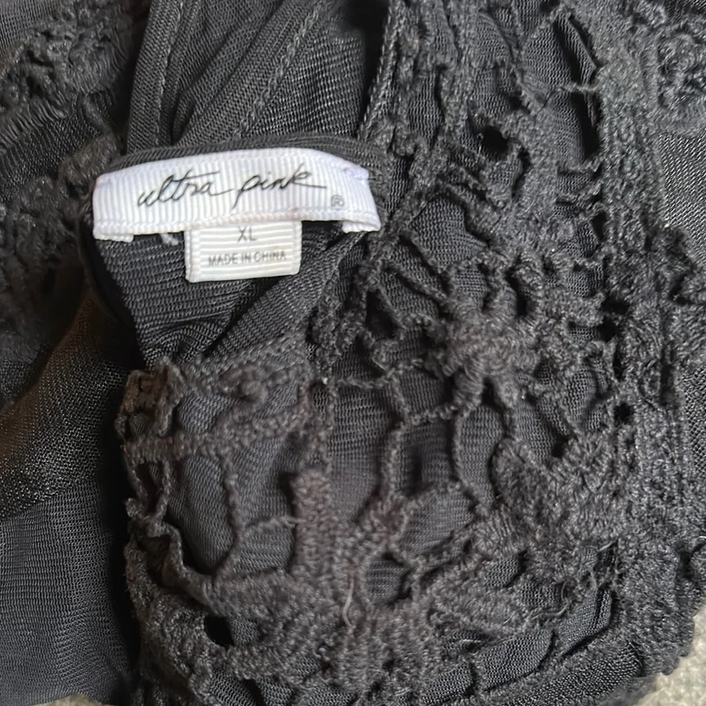 Ultra Pink Black Crochet Women's Top - Picture 6 of 6